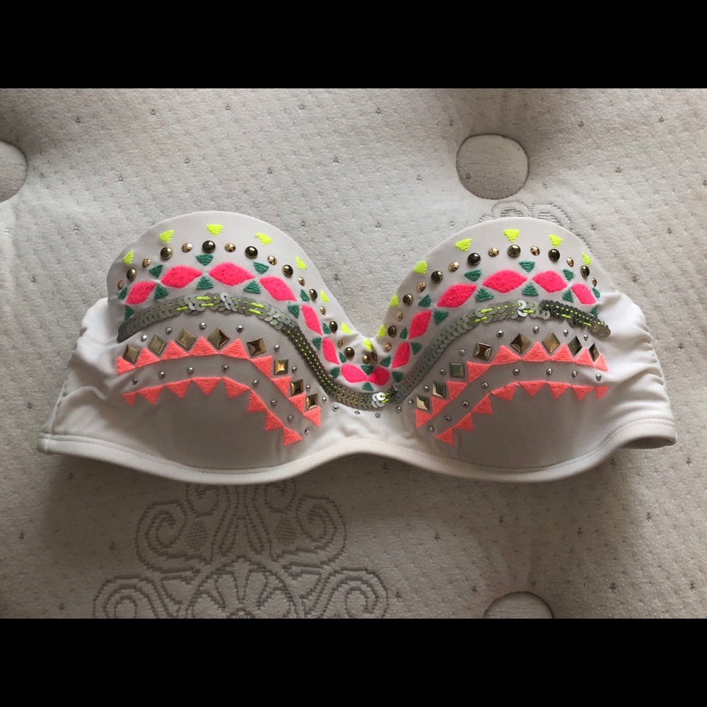 Bathing suit top